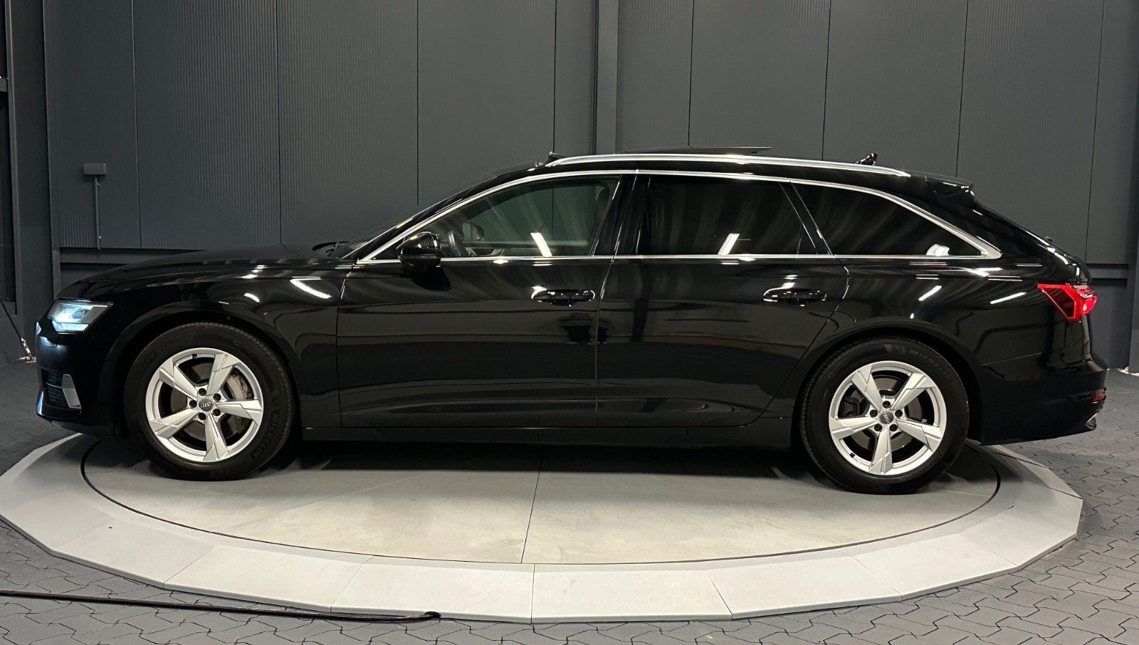 Audi A6 Avant 50 TDI quattro Sport - Samsaru's Car Outlet