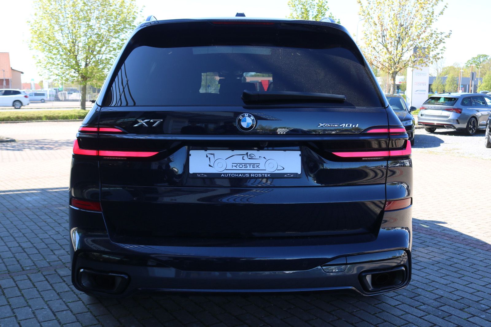 BMW X7 xDrive 40d M Sport /Luft/AHK/Pano/Harman/22"/