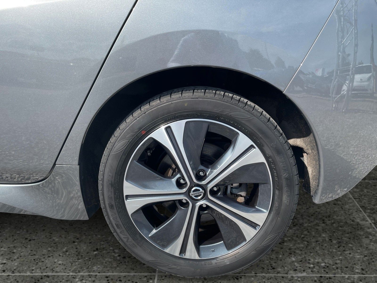 Nissan Leaf 62 kWh TEKNA - Samsaru's Car Outlet
