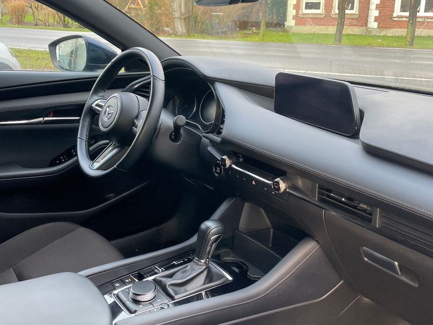 Mazda 3 S SKYACTIV-G 2.0 150PS M Hybrid 6AG AL-SELECT
