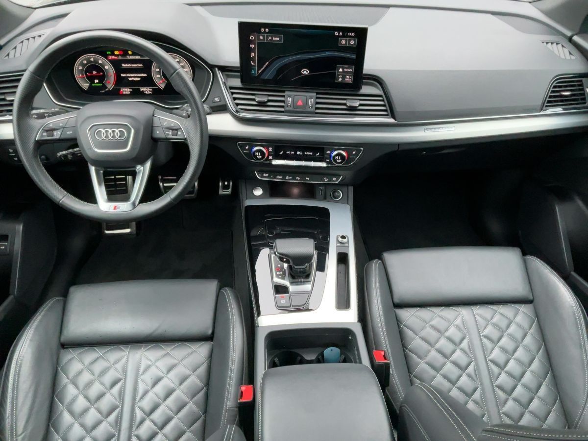 Audi Q5 45 TFSI QU 2xS-LINE - Samsaru's Car Outlet