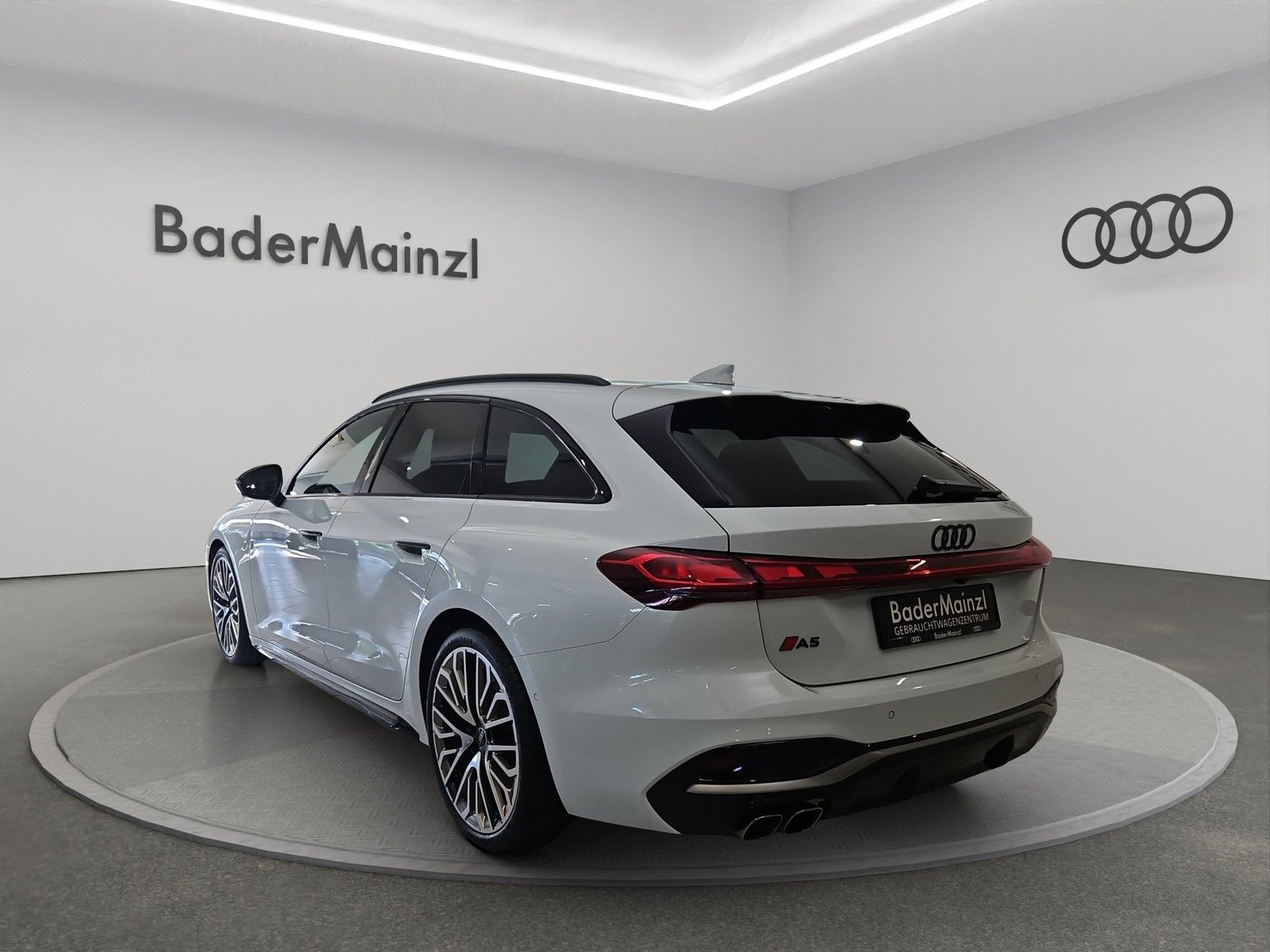 Audi A5 Avant 2.0TDI quattro S Line Navi 2MMI