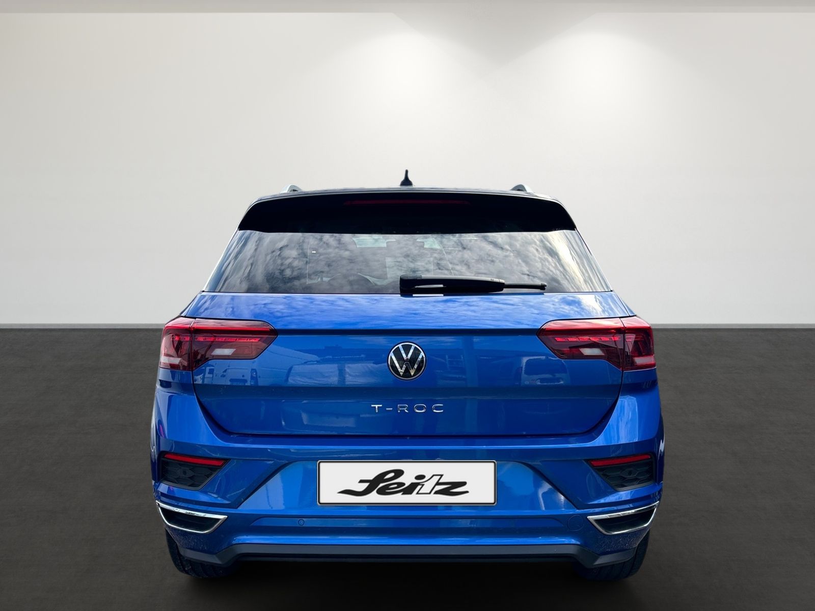 Volkswagen T-Roc 1.5 TSI Style - Samsaru's Car Outlet