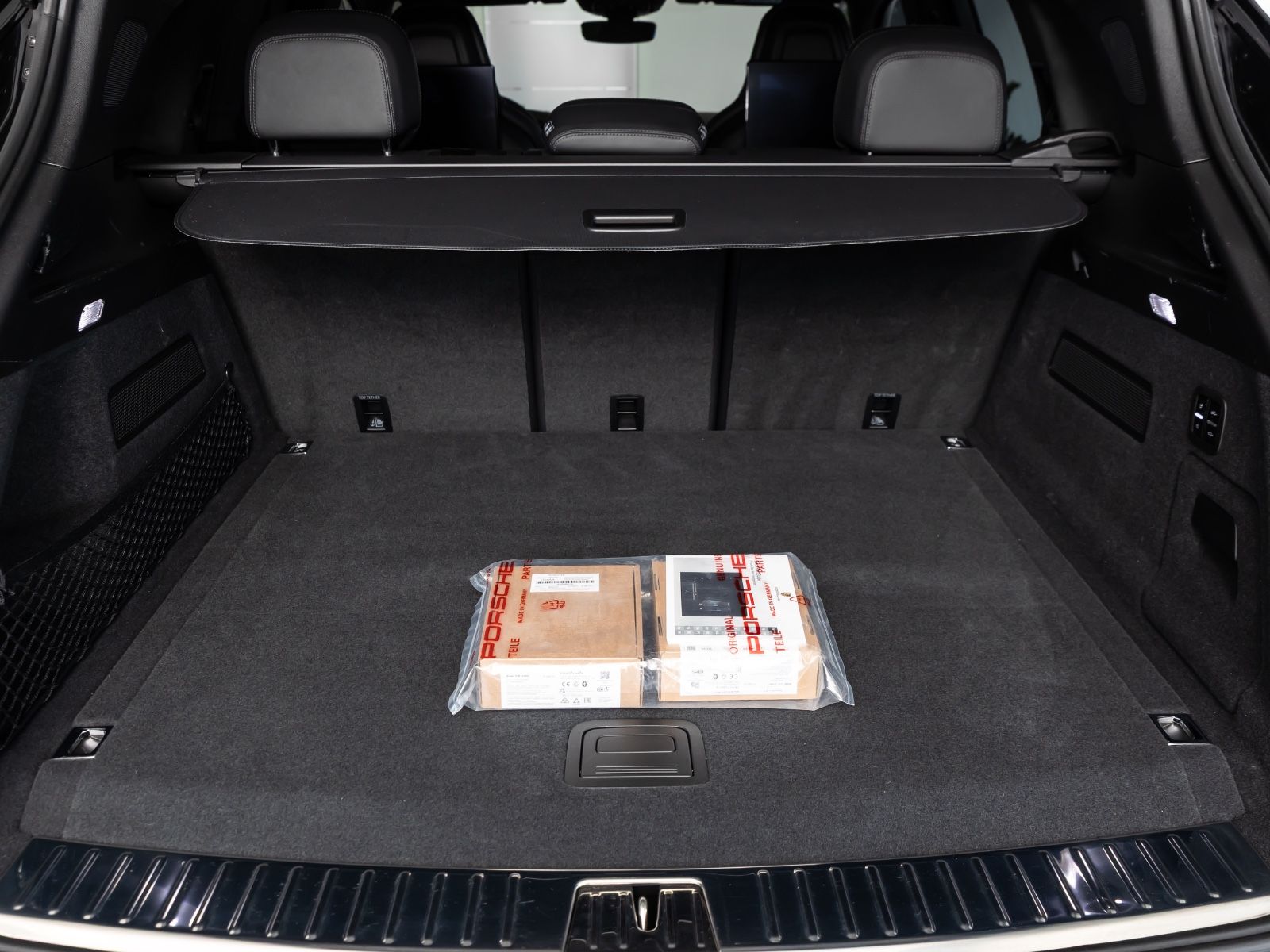 Porsche Cayenne S E-Hybrid SportDesign/DVD im Fond/AHK