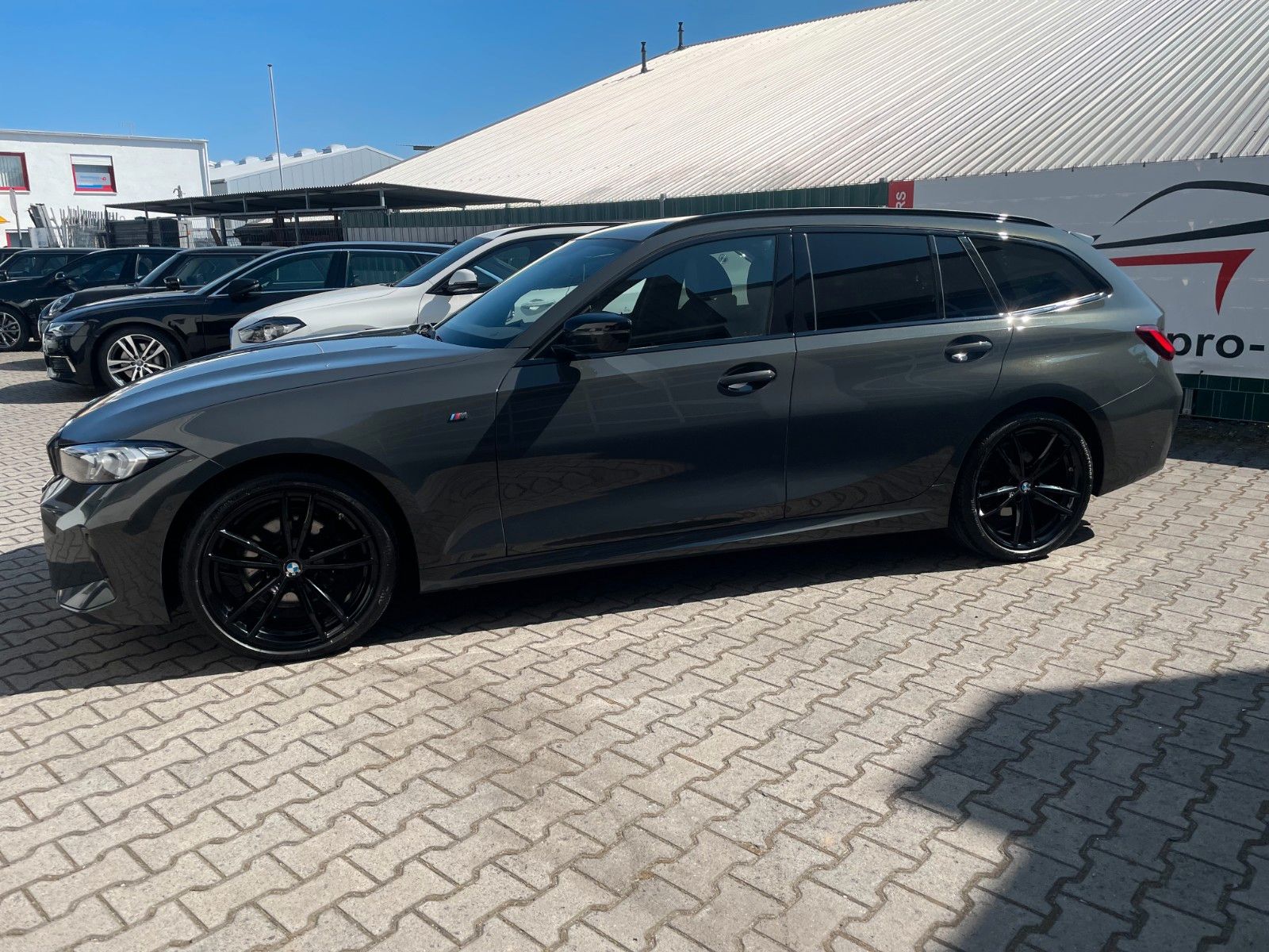 BMW 320d xDrive M-Sport - Samsaru's Car Outlet
