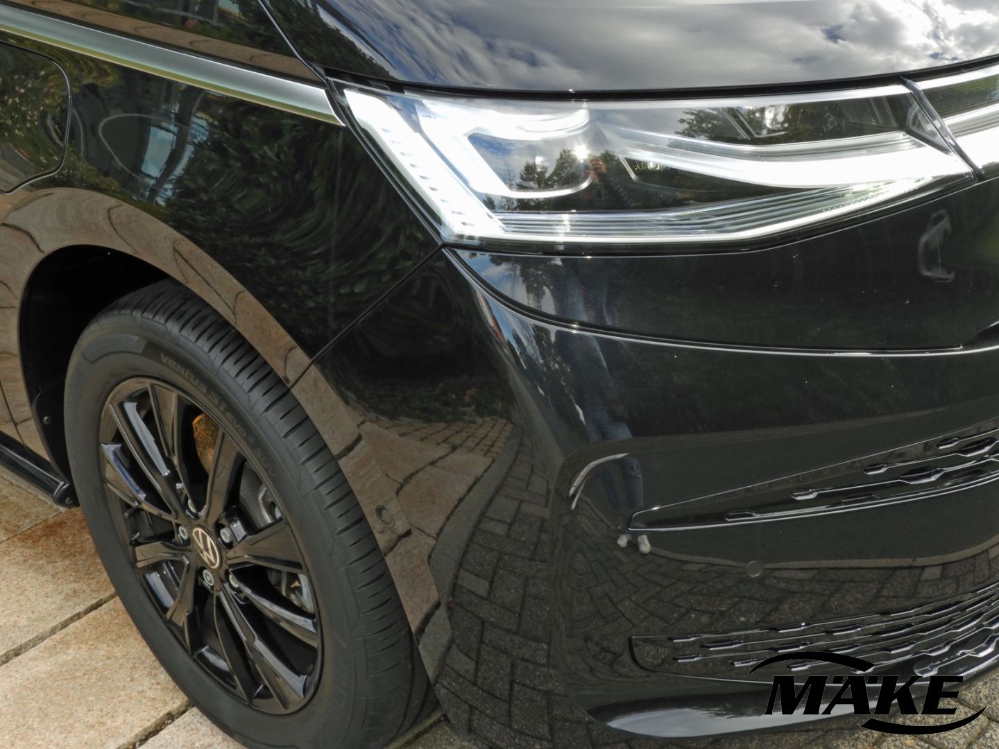 Volkswagen T7 Multivan Style 1.4eHybrid DSG - Samsaru's Car Outlet