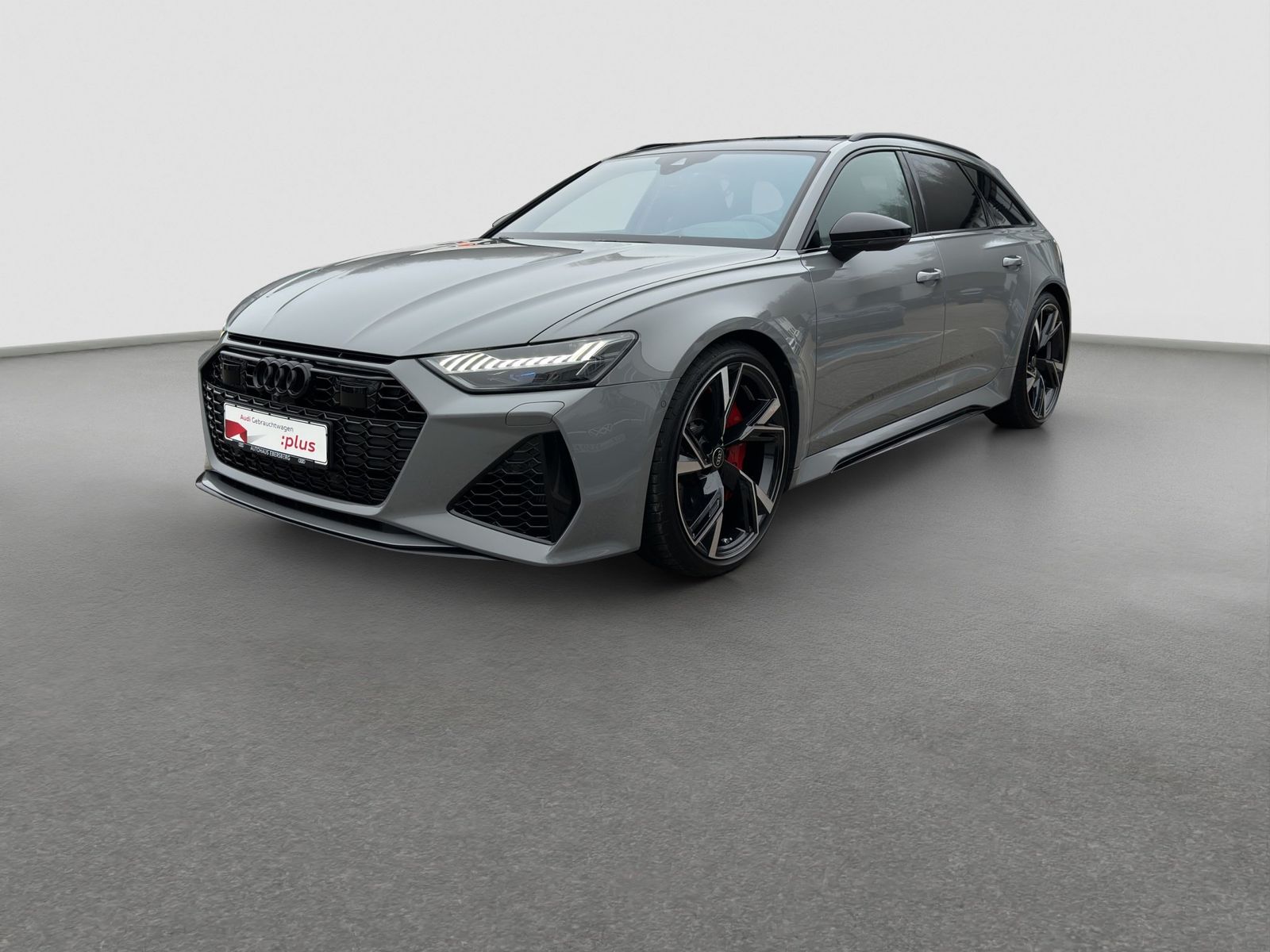 Audi RS6 Avant performance 5JGar MATRIX DEsign Pano 4
