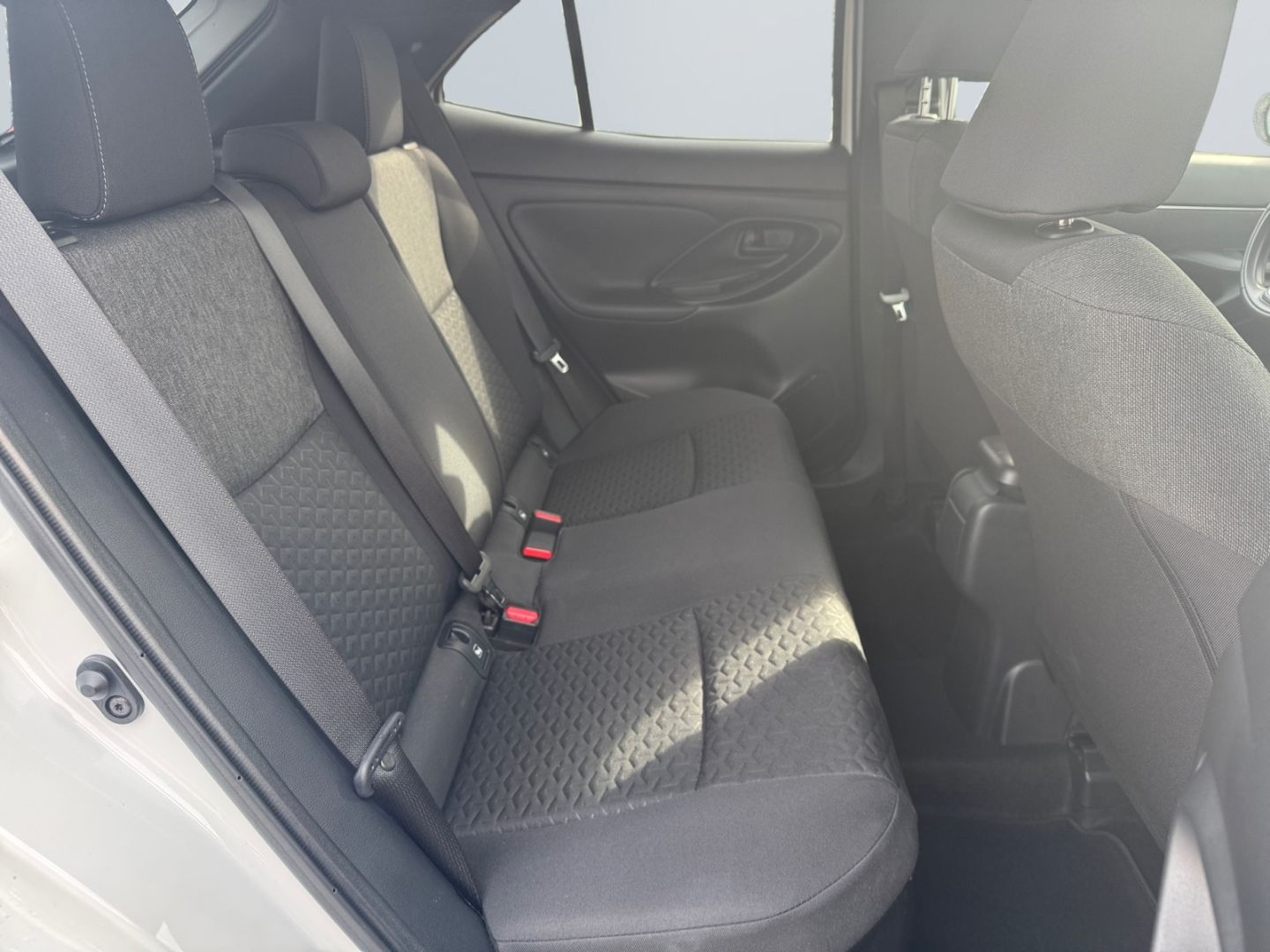 Toyota Yaris Cross Hybrid 1.5 Team D *LED*SHZ*ACC*RCam*
