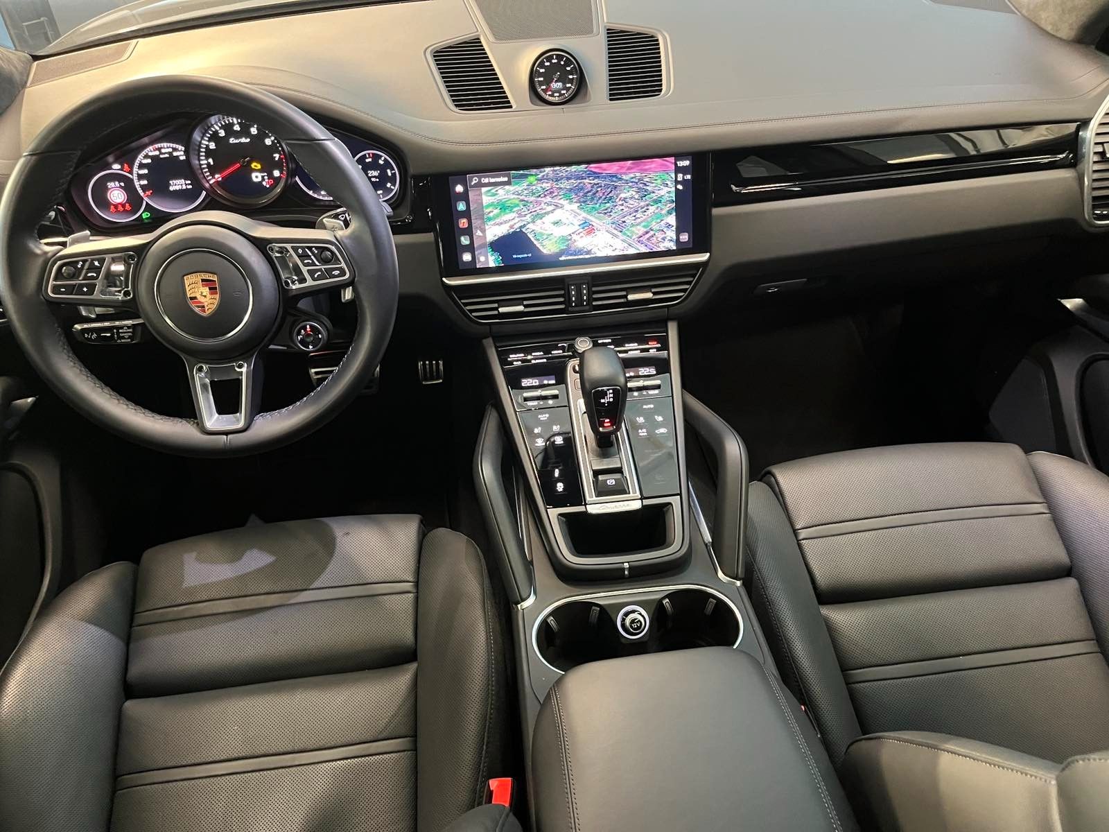 Porsche Cayenne Turbo /360 KAMERA /PANO/BOSE AUDIO