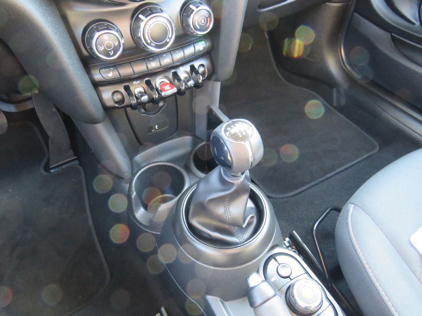 MINI One Mini Essential Trim - Samsaru's Car Outlet