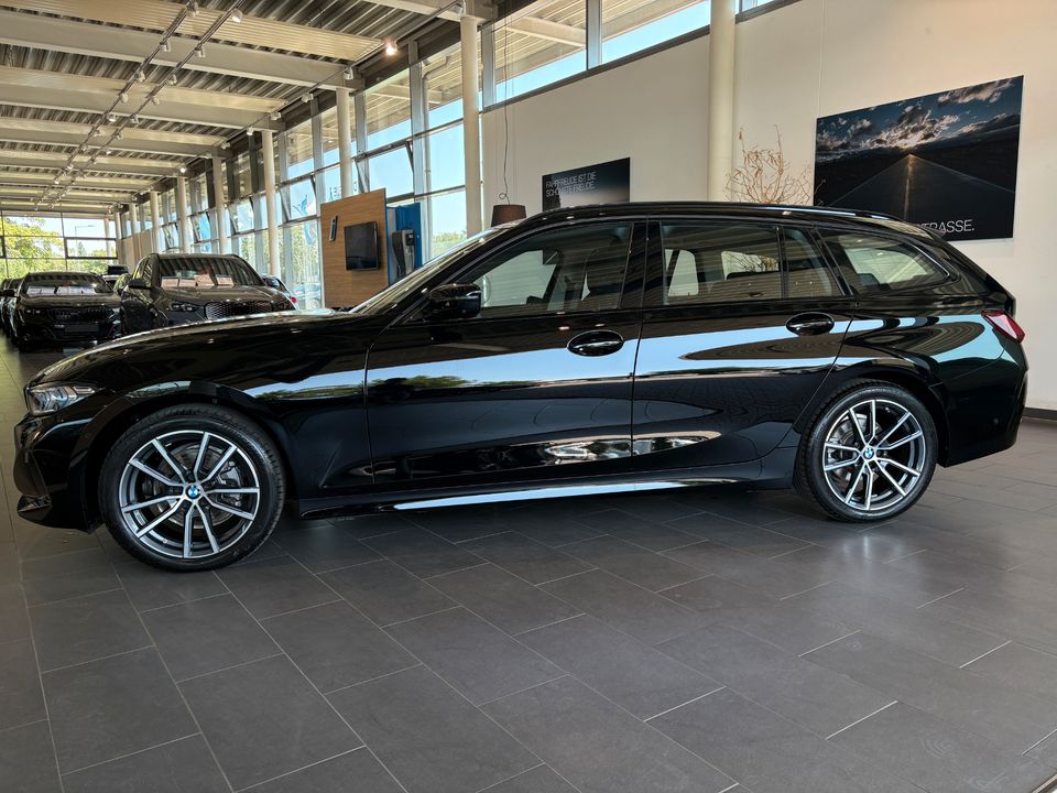BMW 320d xDrive Touring Automatic Innovationsp. HIFI