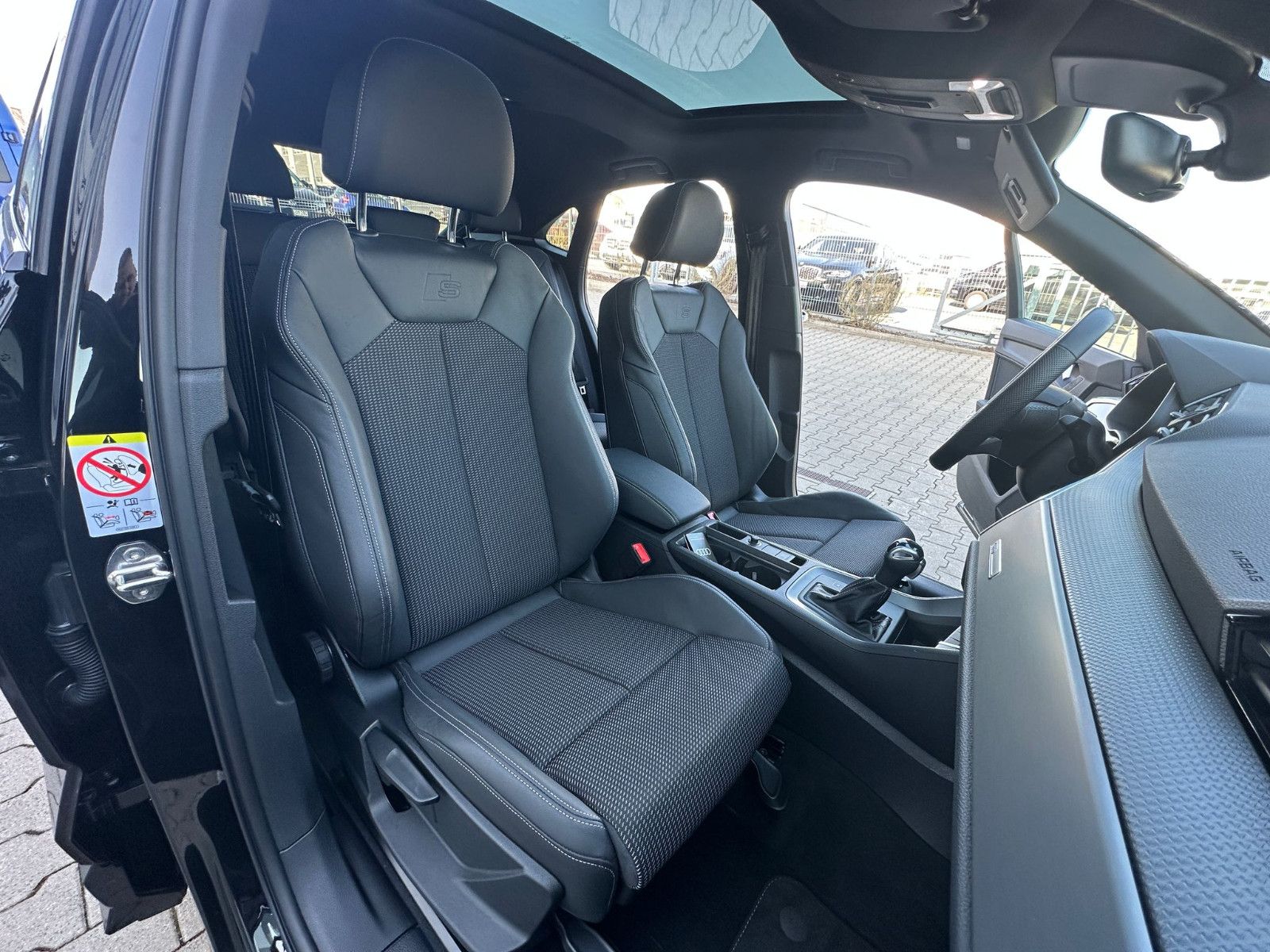 Audi Q3 35 TDI Sportback S line - Samsaru's Car Outlet