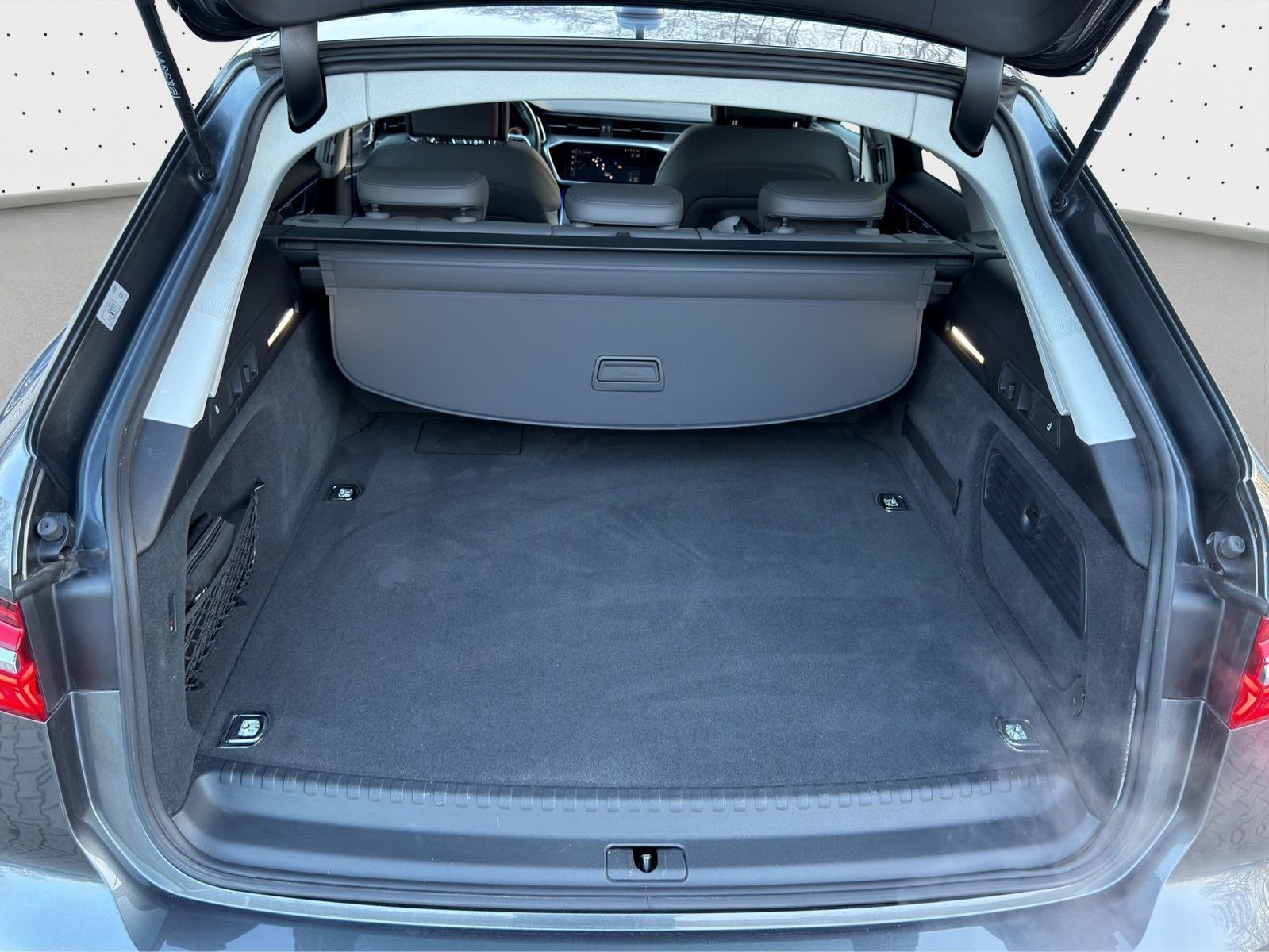 Audi A6 Avant 55 TFSIe qu. S-line|Matrix|360 |ACC|AHK