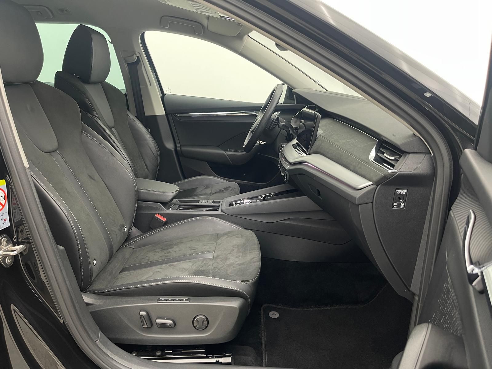Skoda Octavia Style iV *HuD*MATRIX*KAM*ACC*KESSY*MEM*