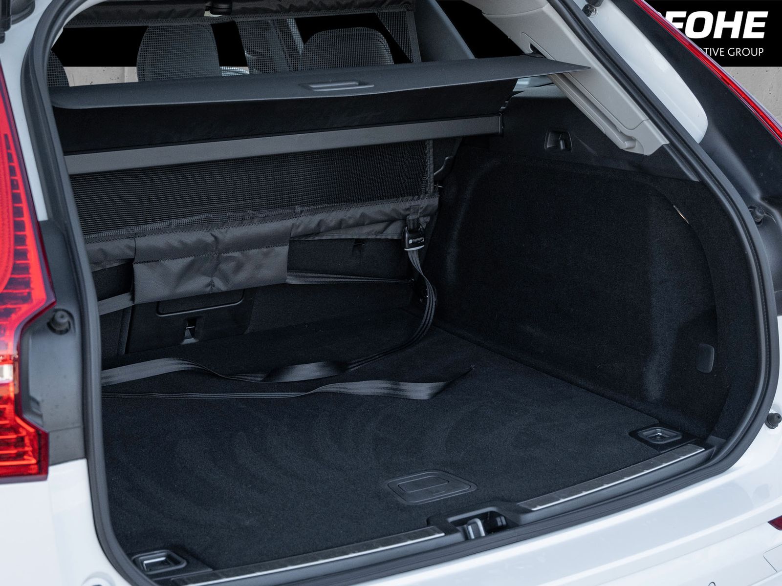 Volvo XC60 Inscription B5 Geartronic - Samsaru's Car Outlet