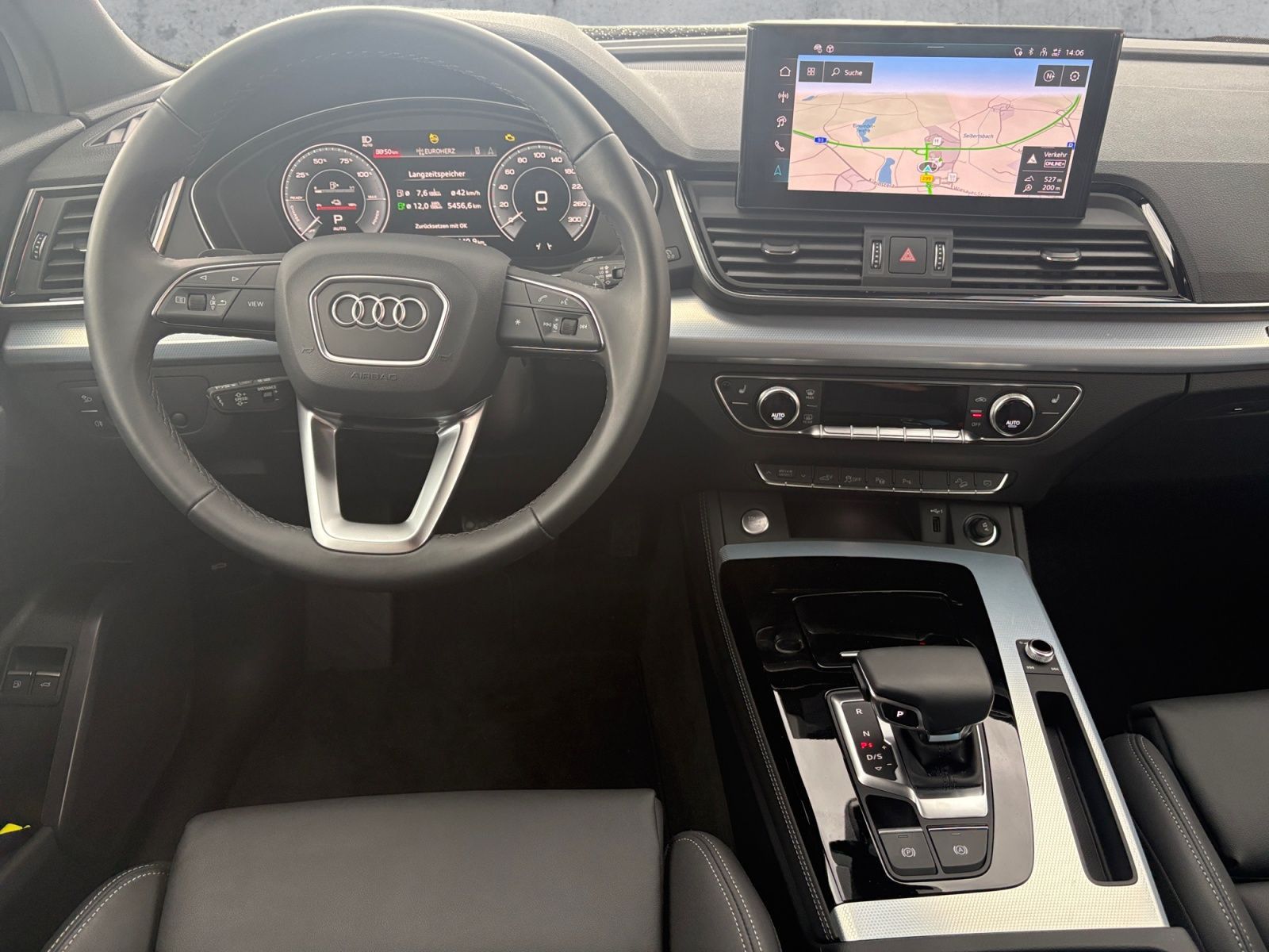Audi Q5 55 TFSI e QU S-LINE MATRIX+NAVI+RFK+ACC+AHK