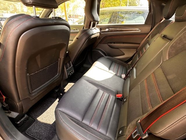 Renault Arkana E-TECH 145 R.S.LINE - Samsaru's Car Outlet