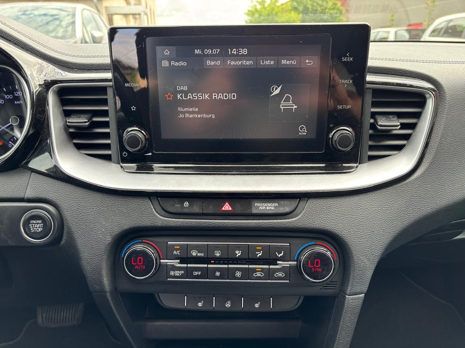 Kia cee'd Sportswagon Plug-in - Samsaru's Car Outlet