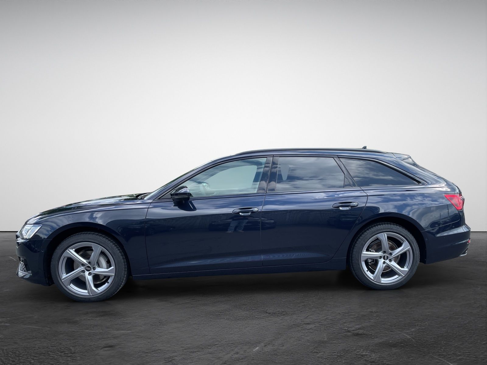 Audi A6 Avant 35 TDI S tronic advanced - Samsaru's Car Outlet