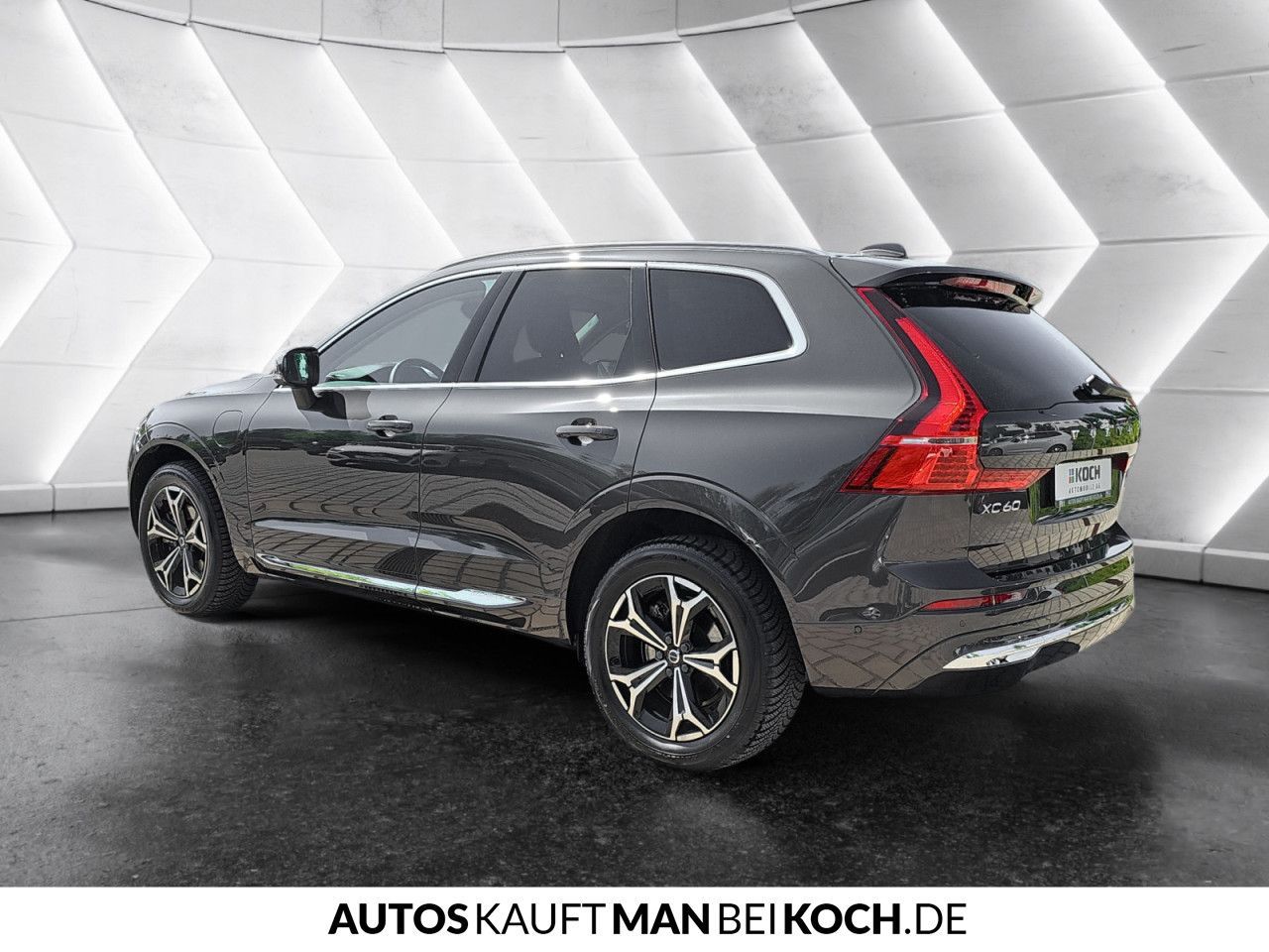 Volvo XC60 T6 Recharge AWD - Samsaru's Car Outlet