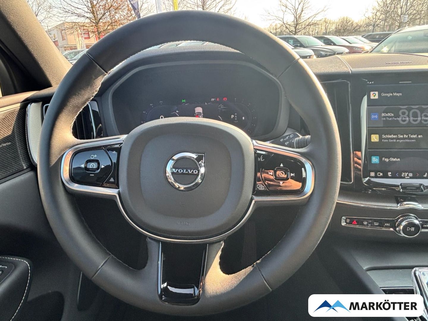 Volvo XC60 B4 Plus Dark 21''/ACC/BLIS/H&K/CAM/SHZ/FSH