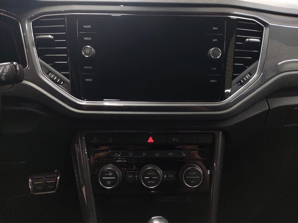Volkswagen T-Roc 2.0 TDI DSG Sport R-Line - Samsaru's Car Outlet