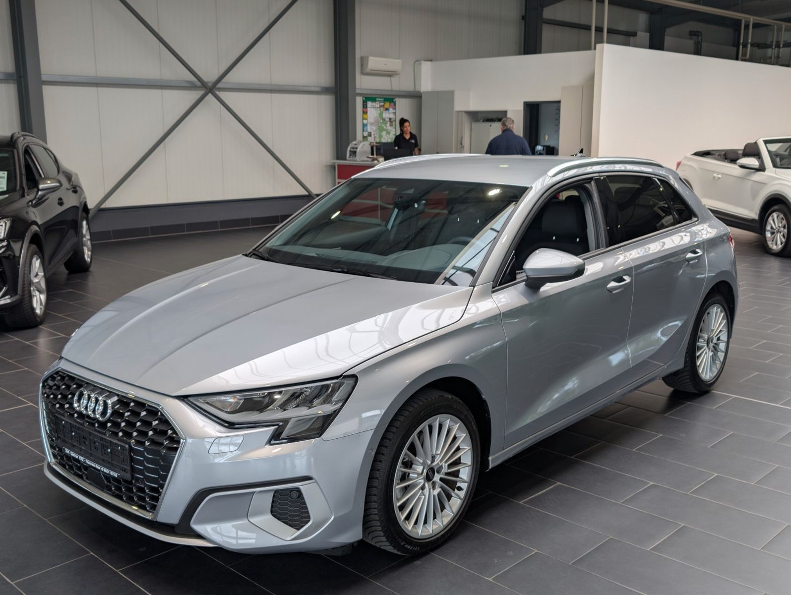 Audi A3 35 TDI Sportback S tronic advanced - Samsaru's Car Outlet