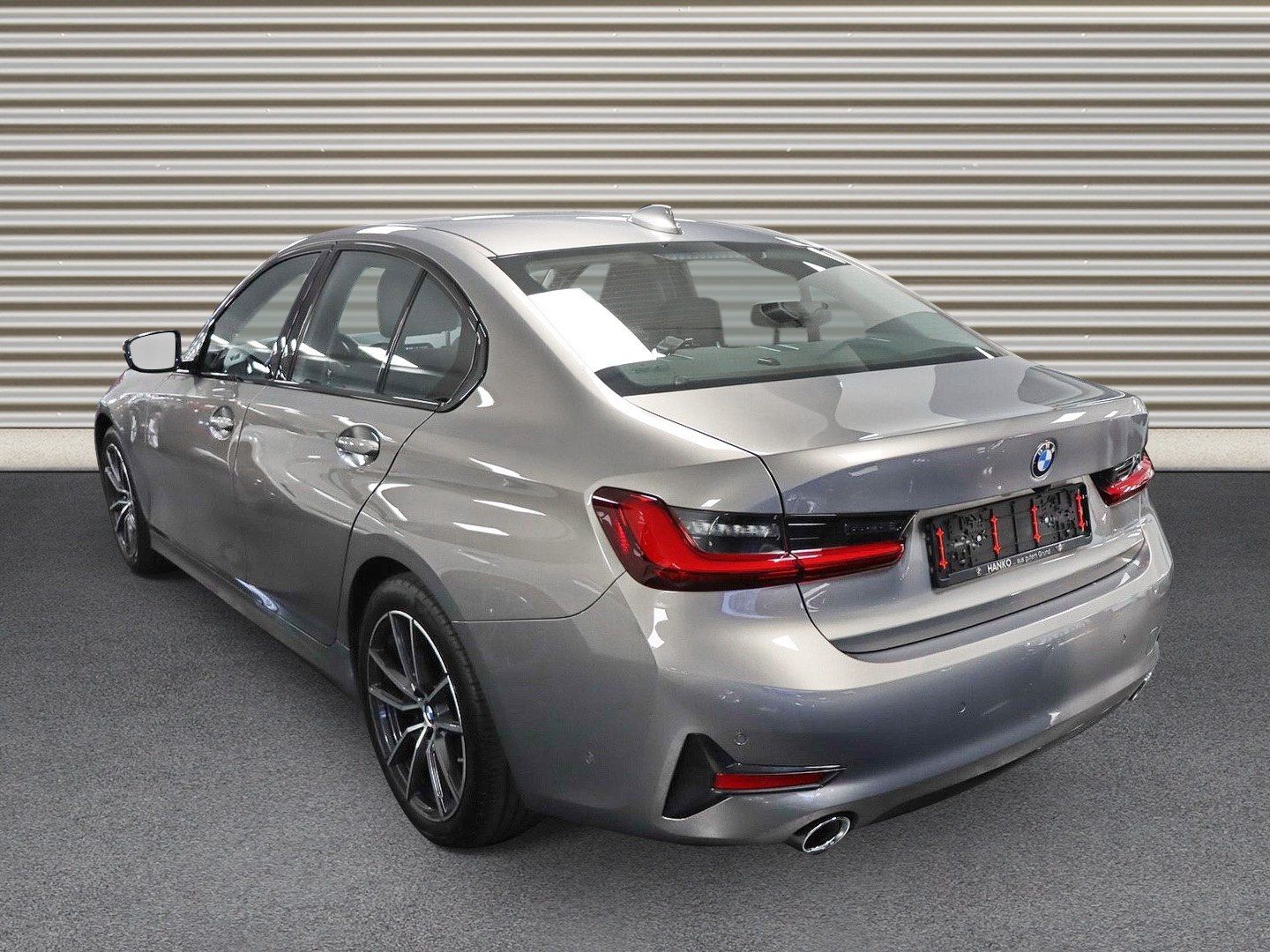 BMW 320d A Sport Line - Samsaru's Car Outlet