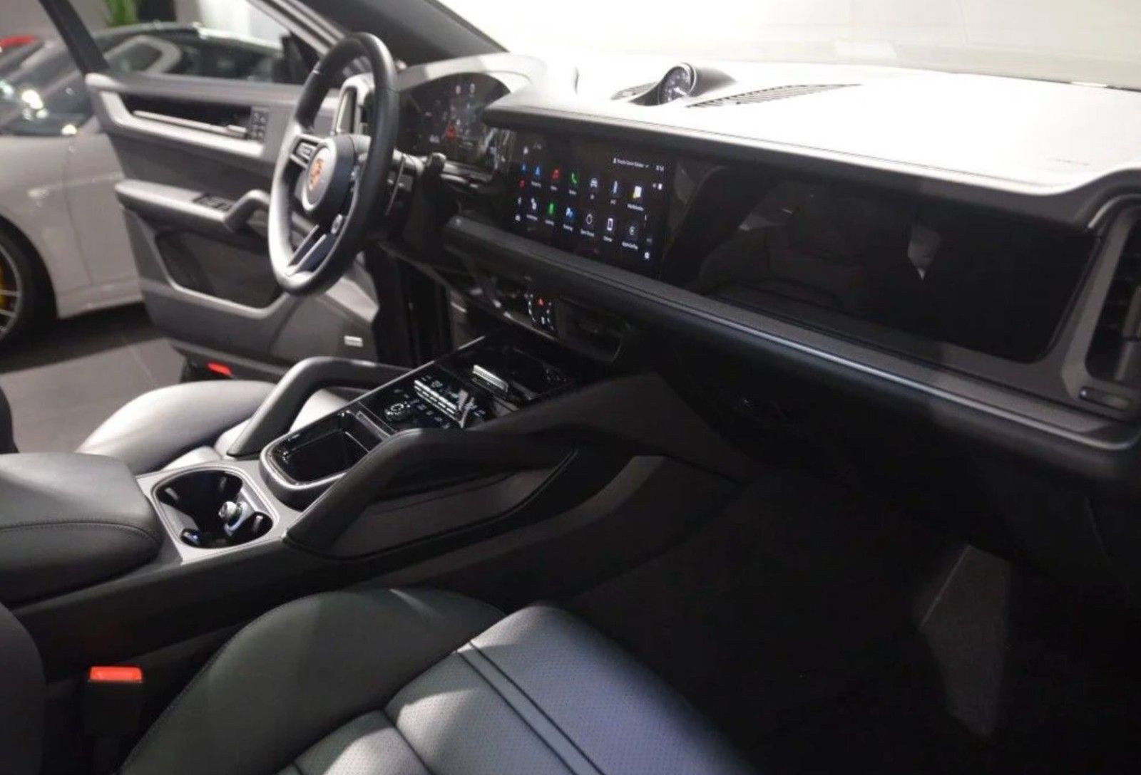 Porsche Cayenne Coupe E-Hybrid