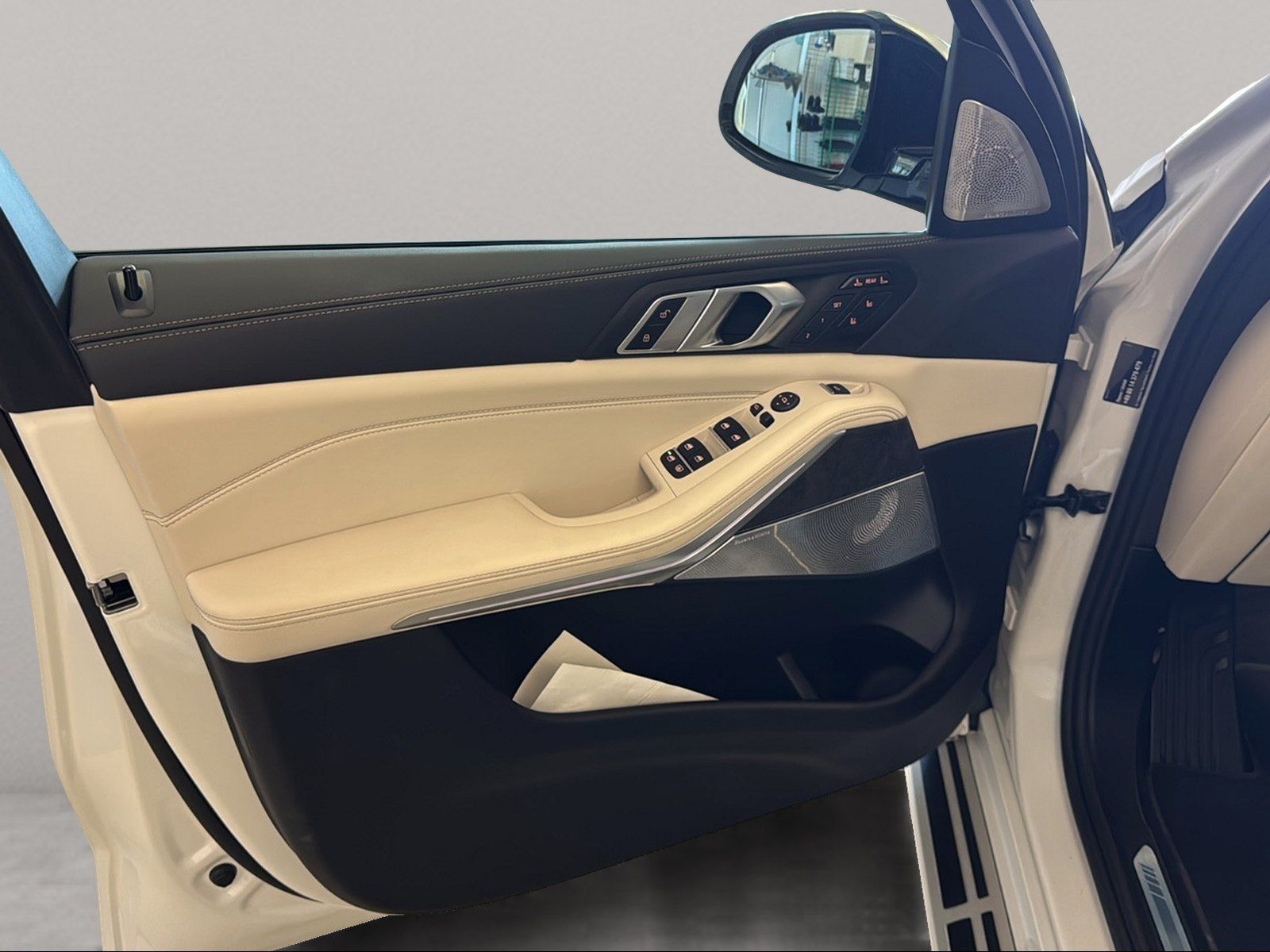 BMW X7 xDrive40d M Sport Standheizung Massage AHK