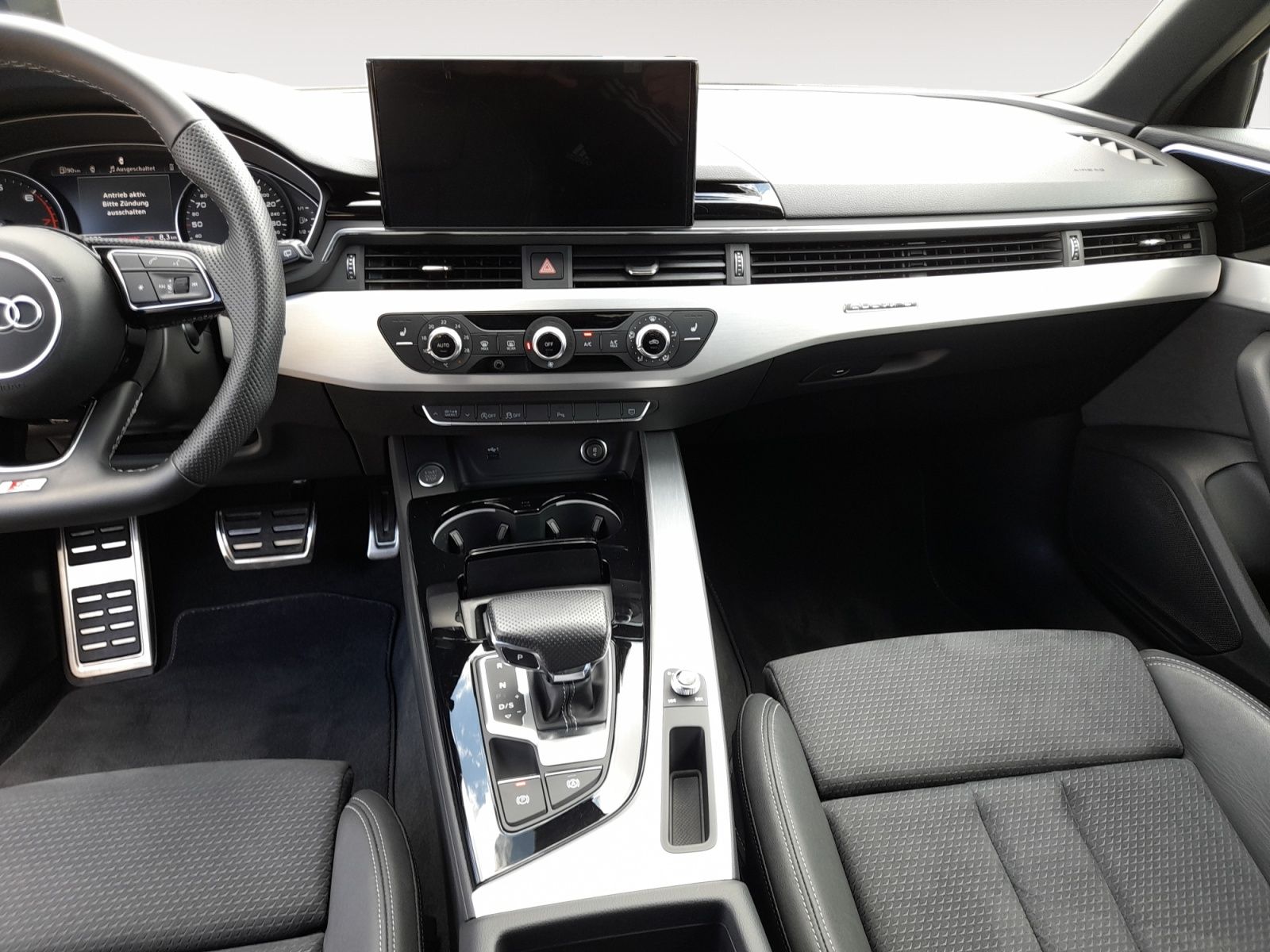 Audi A4 Avant 40 TFSI quattro S-Line - Samsaru's Car Outlet