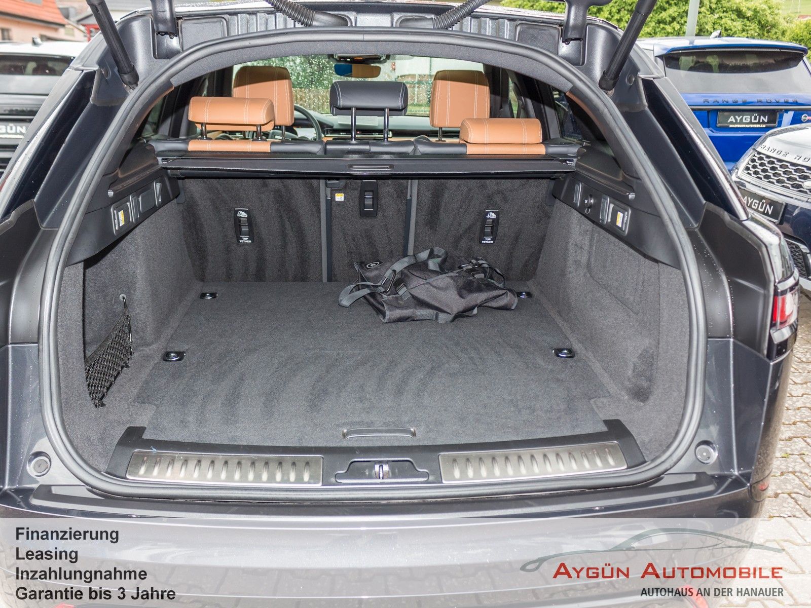 Range Rover Velar P400e R-Dynamic - Samsaru's Car Outlet