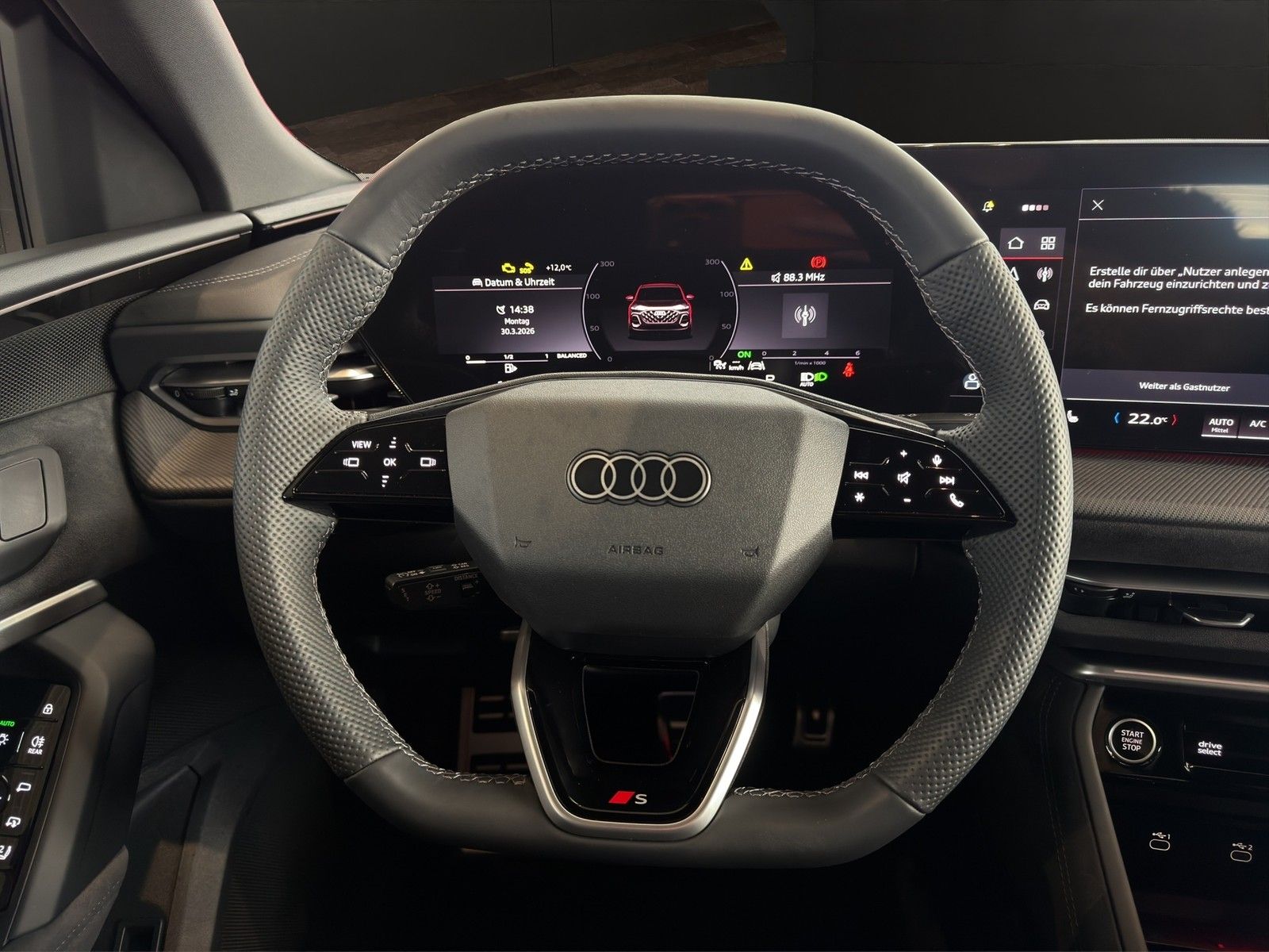 Audi Q5 TDI quattro s-tronic S line AHK+Matrix