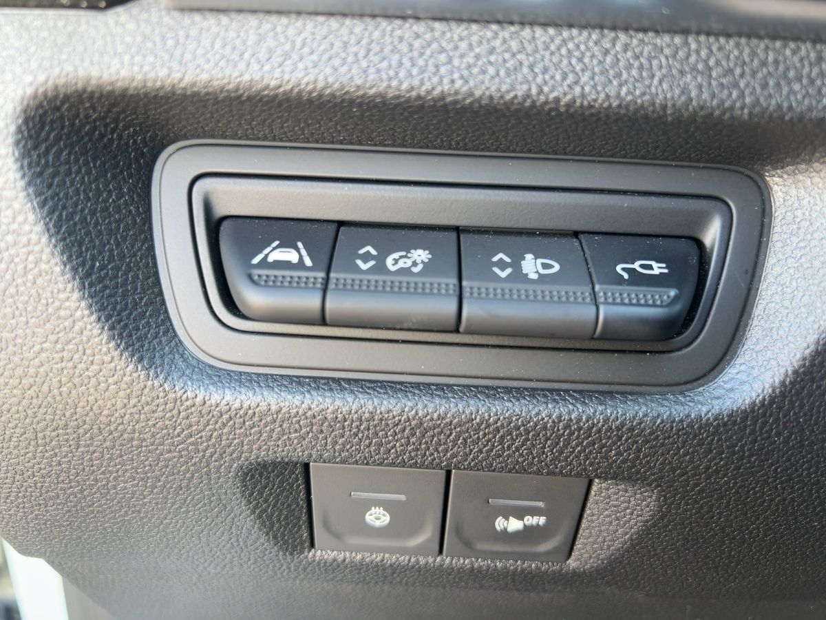 Renault ZOE INTENS R135 50 kWh - Samsaru's Car Outlet