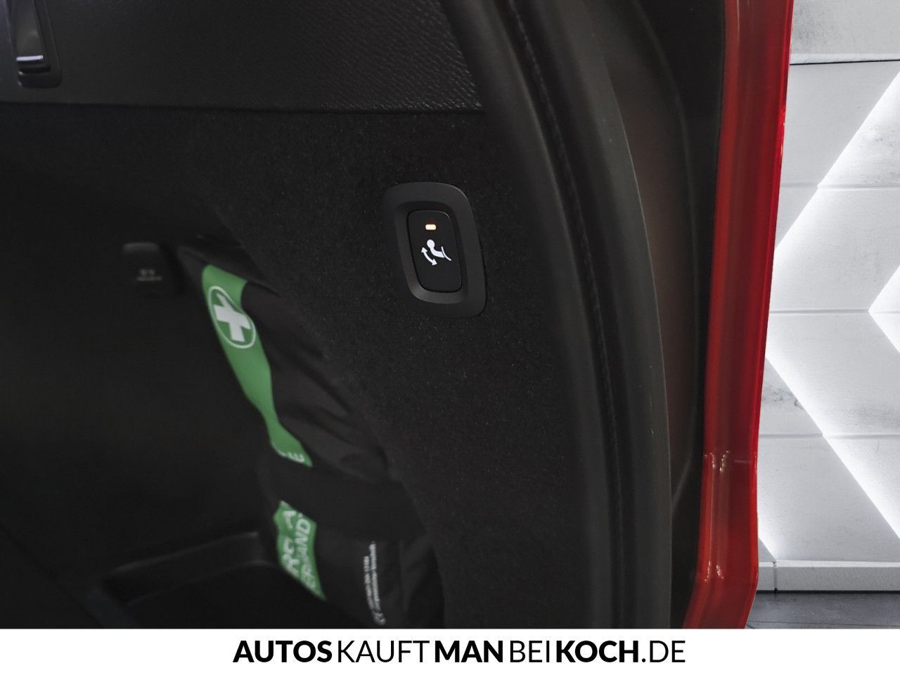 Volvo XC90 B5 AWD UltimateBright PANO AHK STHz 360 HUD