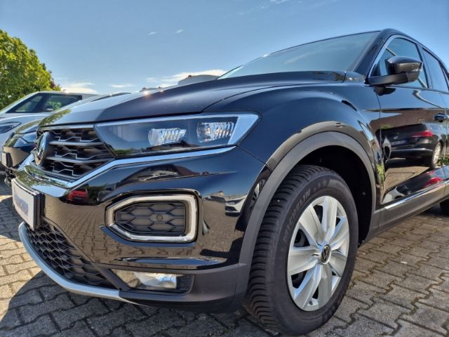 Volkswagen T-Roc Sport - Samsaru's Car Outlet