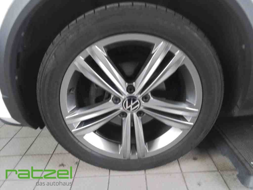 Volkswagen T-Roc 1.5 TSI Sport - Samsaru's Car Outlet