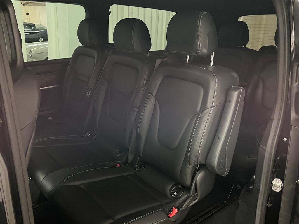 Mercedes-Benz V 300d XL Avantgarde - Samsaru's Car Outlet