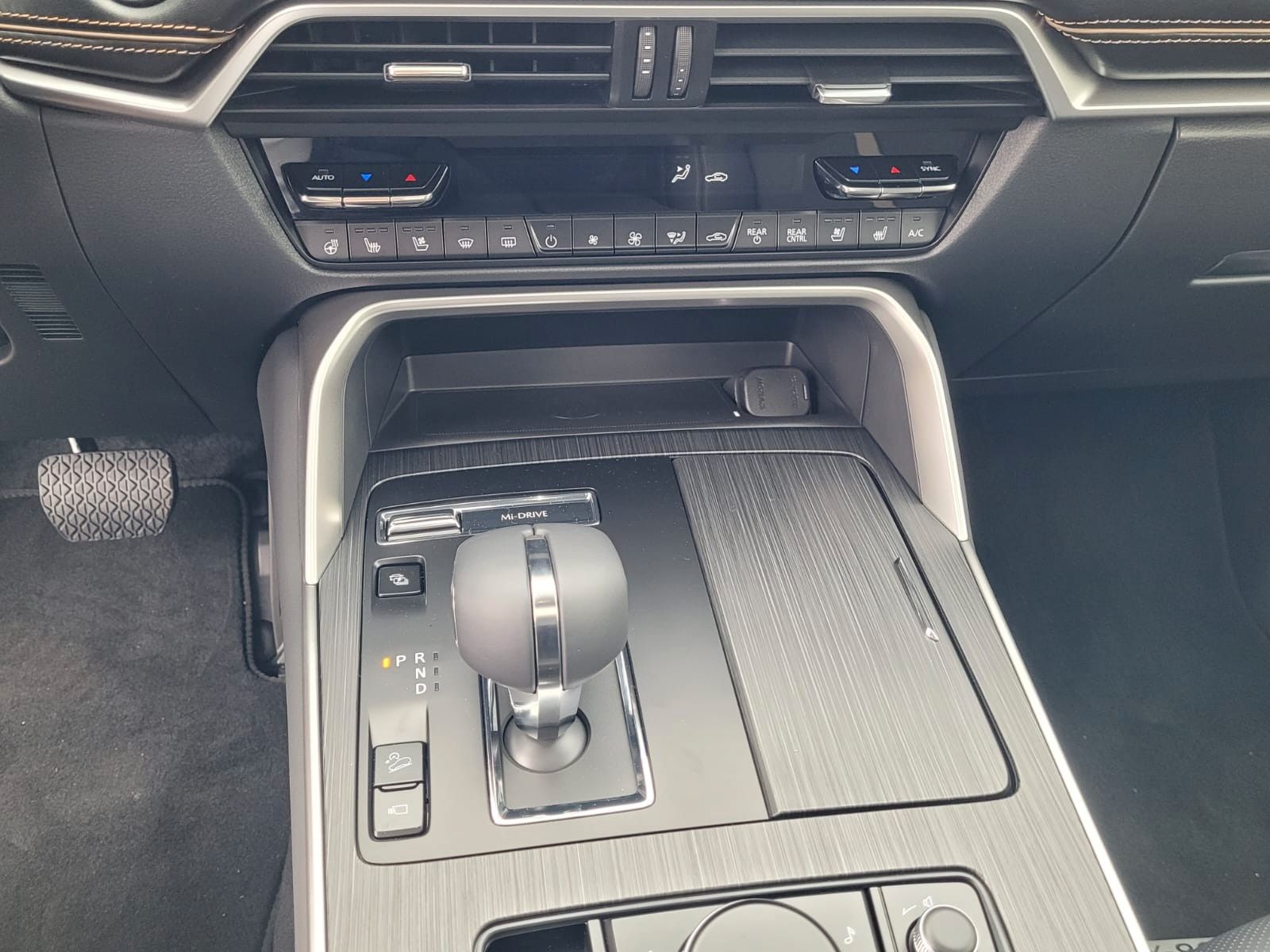 Mazda CX-80 2.5L e-SKYACTIV PHEV 8AT AWD Homura Plus