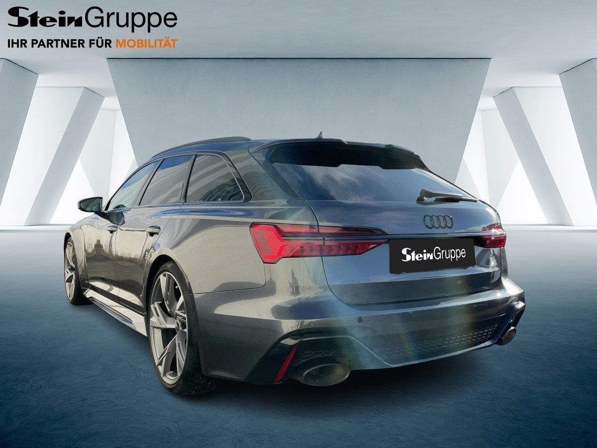 Audi RS 6 Avant 4.0 TFSI MATRIX+AHK+PANO+SHZ+VIRT