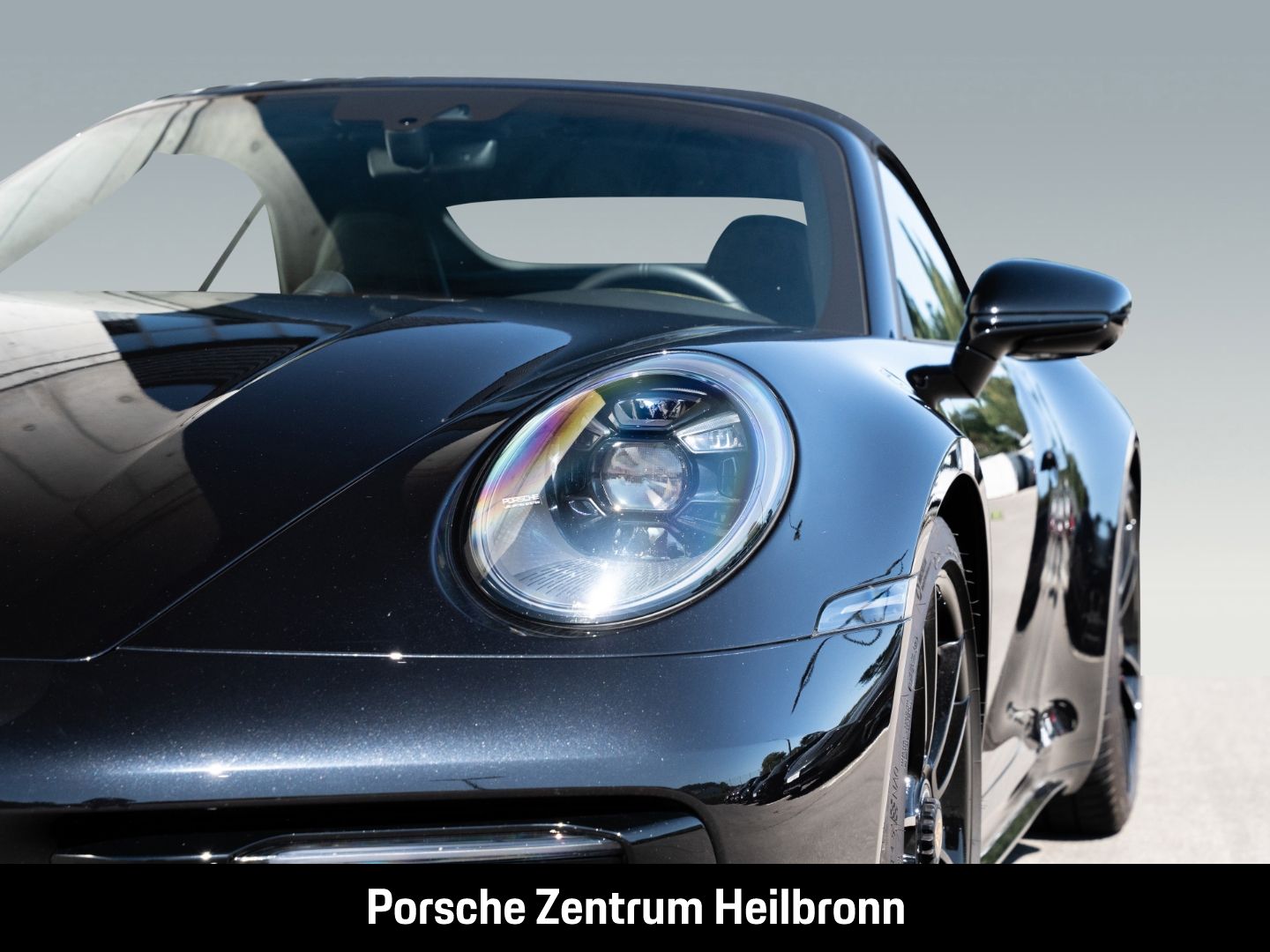 Porsche 992 911 Carrera 4 GTS Cabrio Burmester InnoDrive