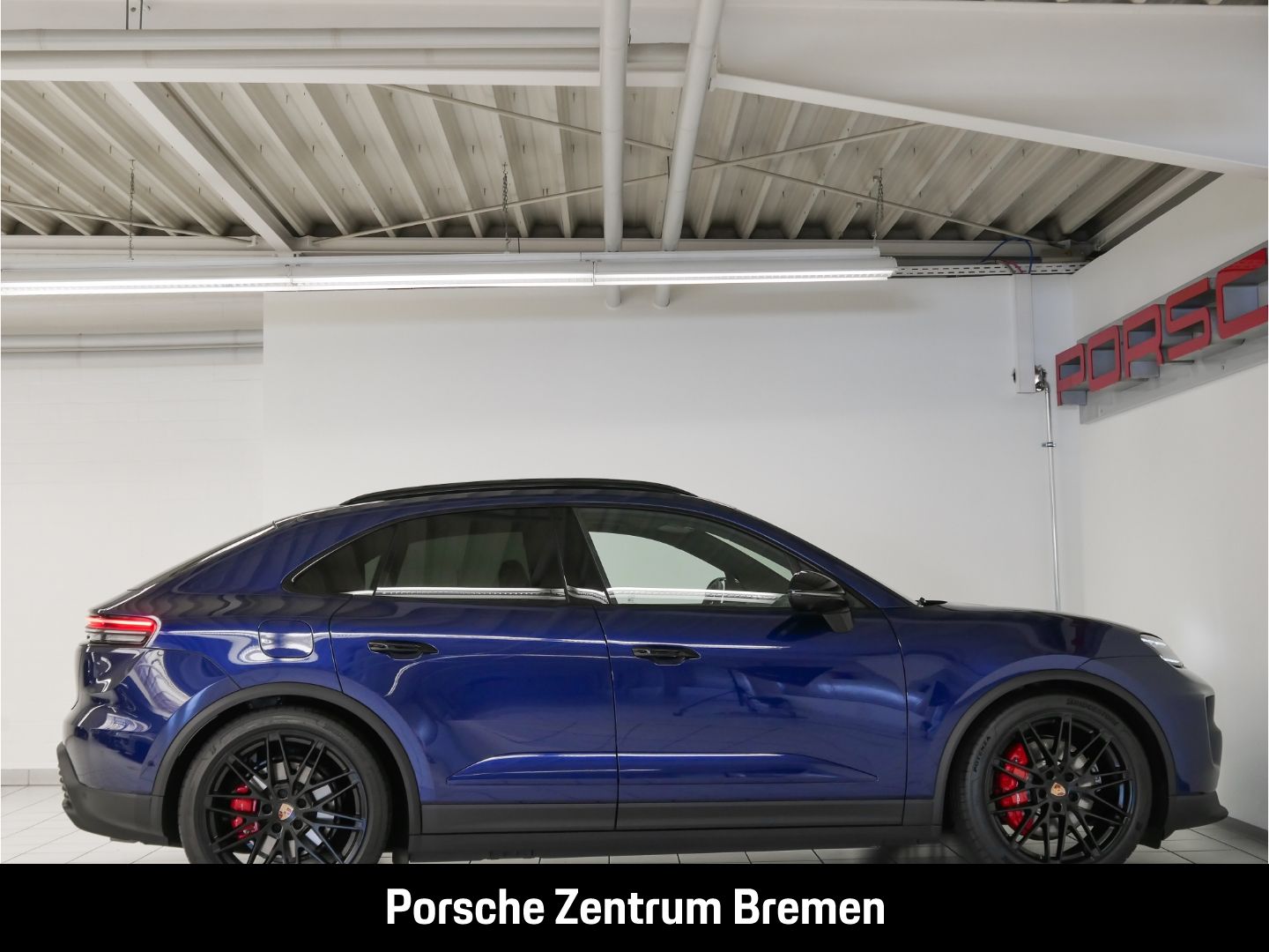 Porsche Macan 4S Matrix LED Sportpaket - Samsaru's Car Outlet