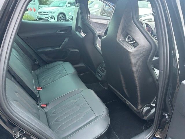 Cupra Formentor VZ5 4Drive - Samsaru's Car Outlet