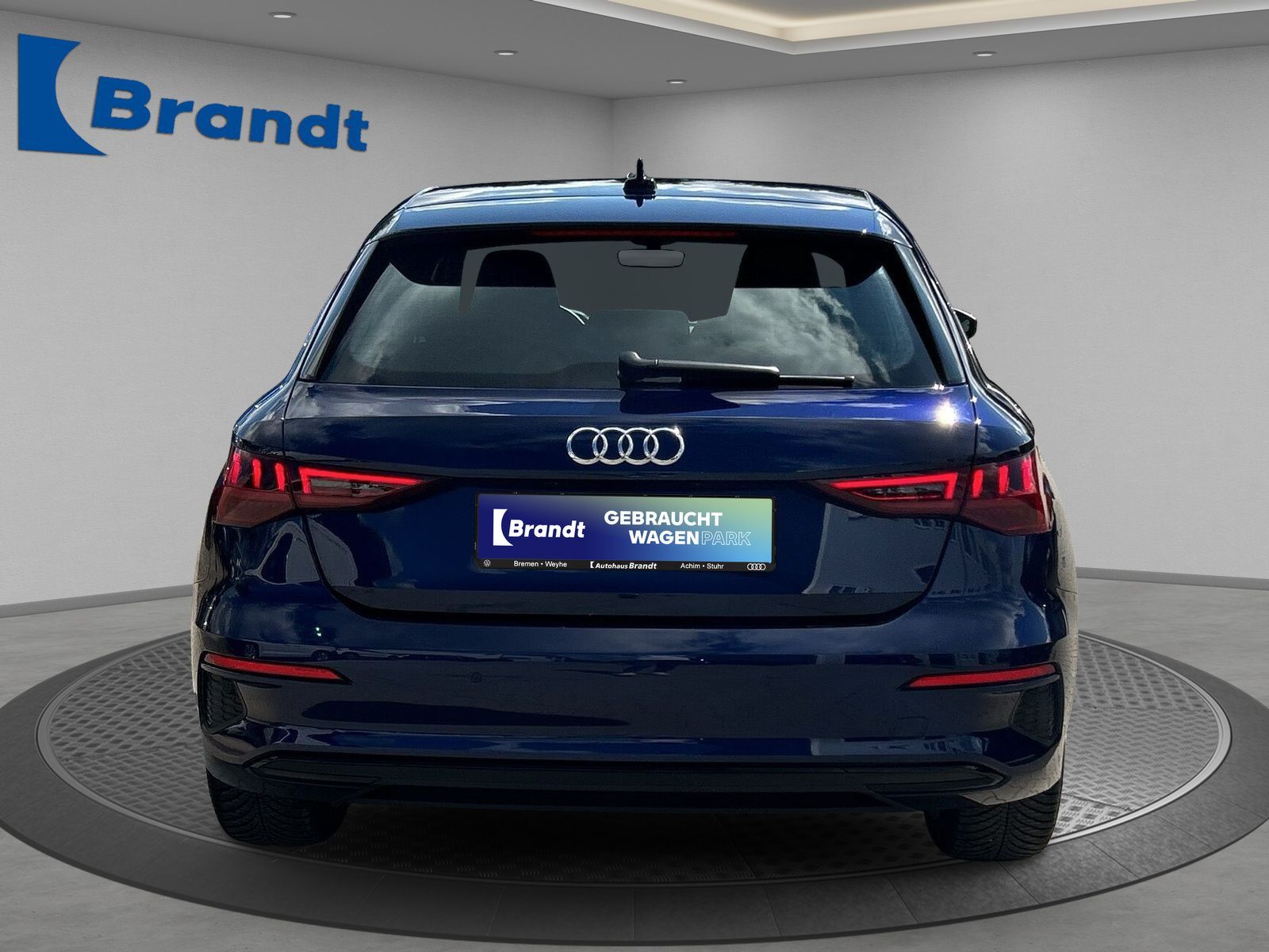 Audi A3 Sportback 30 TFSI S-TRONIC+LED+NAVI+ACC+VC