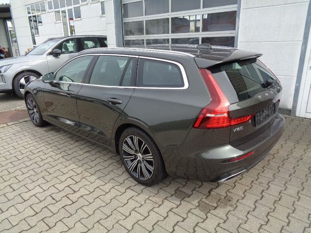Volvo V60 Inscription Expr.*Plug in*AHK*Klick Leasing!