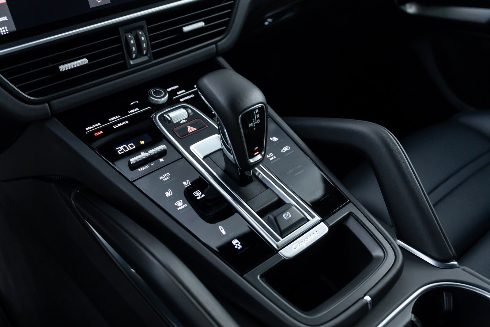 Porsche CAYENNE TURBO SPORT DESIGN HUD PCCB APPROVED