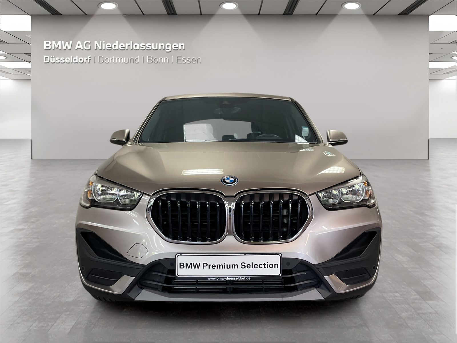 BMW X1 xDrive25e - Samsaru's Car Outlet