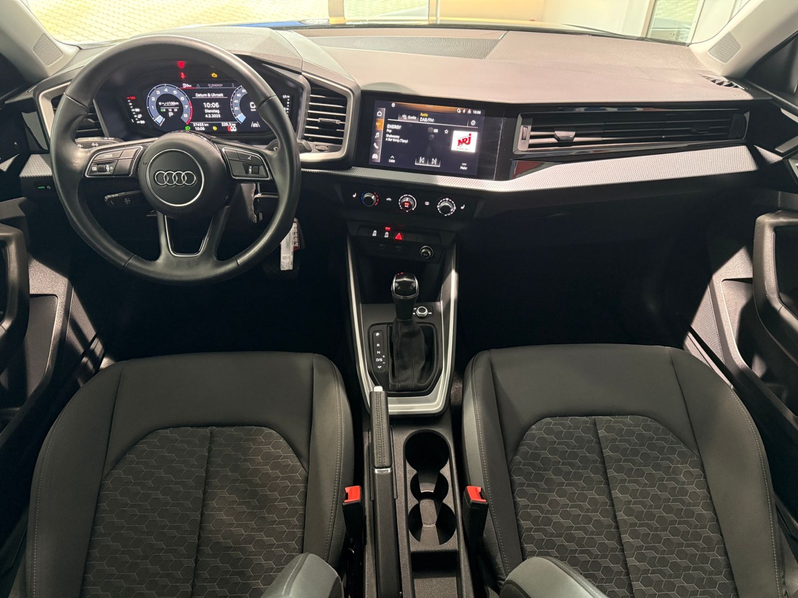 Audi A1 Sportback 25TFSI DSG - Samsaru's Car Outlet