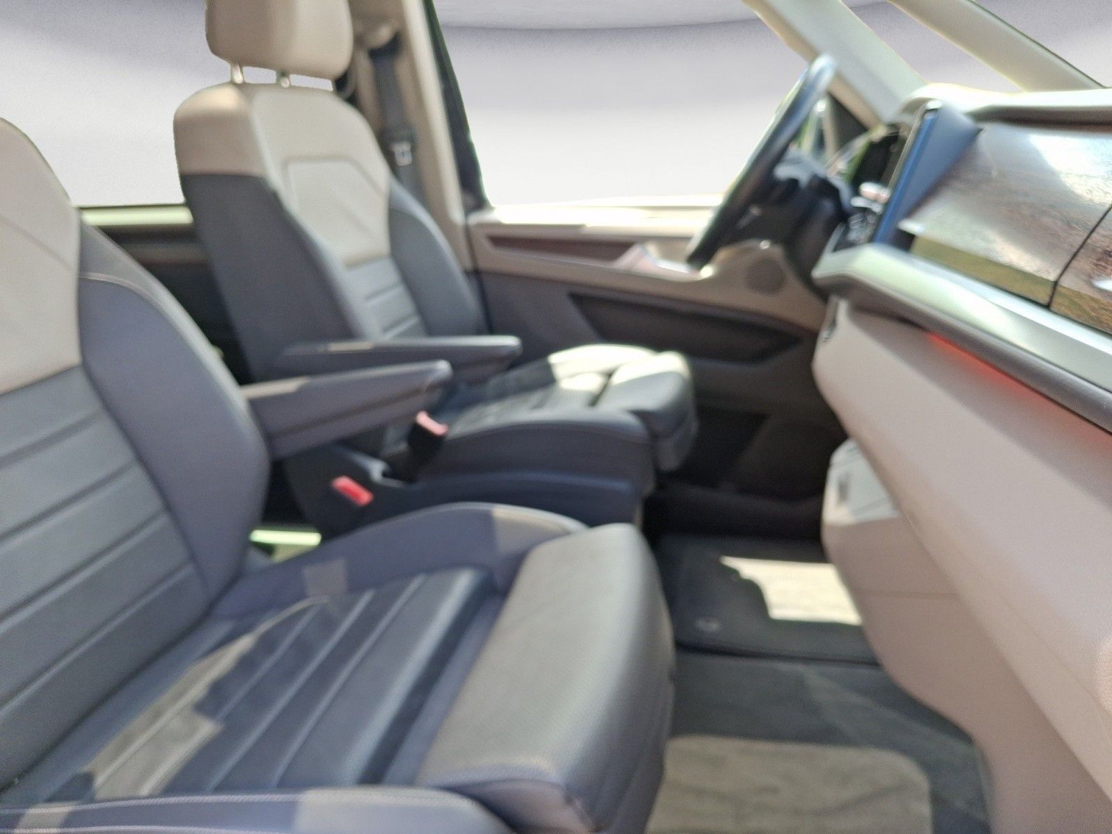 Volkswagen T7 Multivan Style 1,4 l eHybrid DSG *360°Kamera