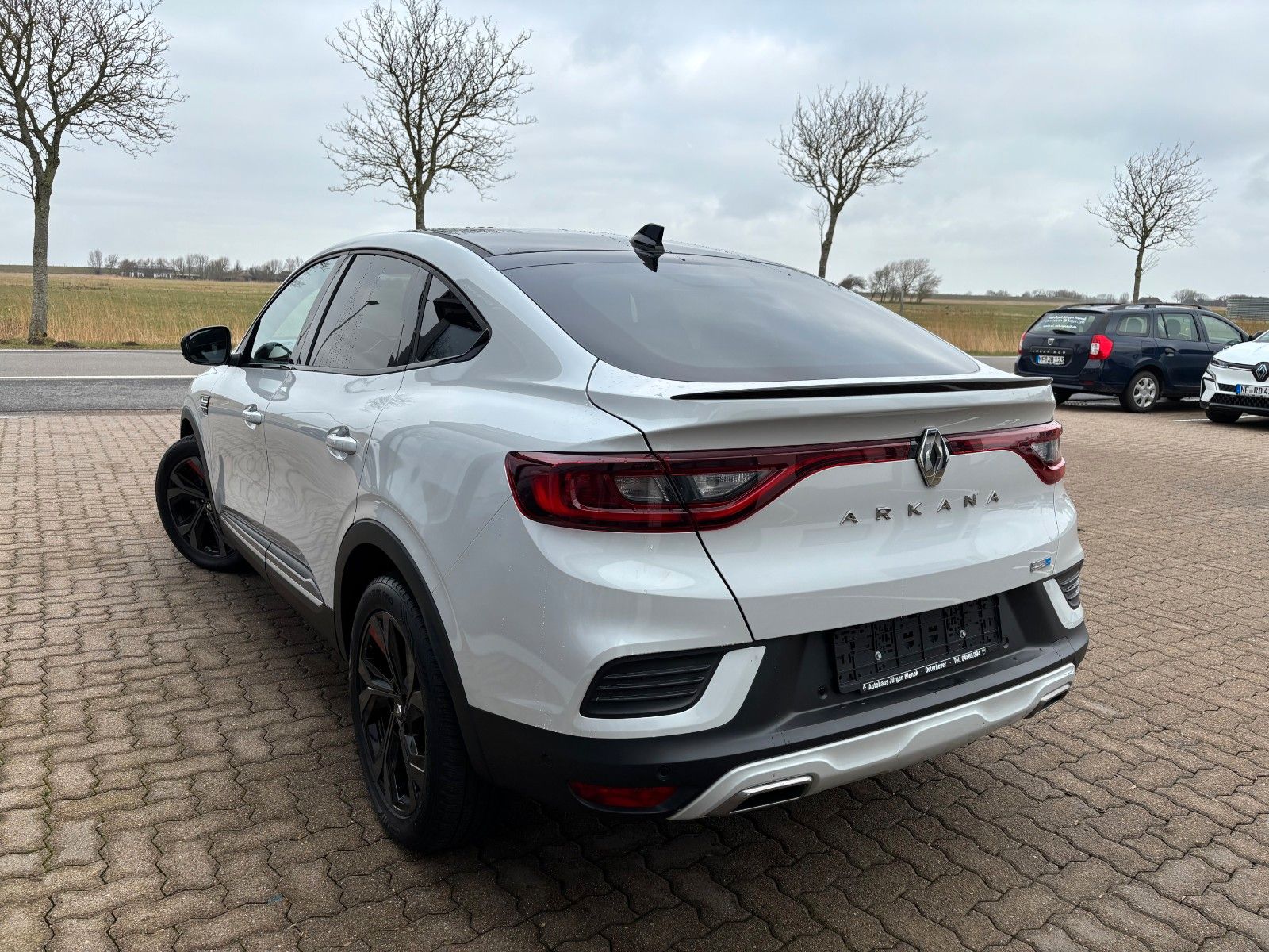 Renault Arkana R.S. Line E-TECH 145 - Samsaru's Car Outlet